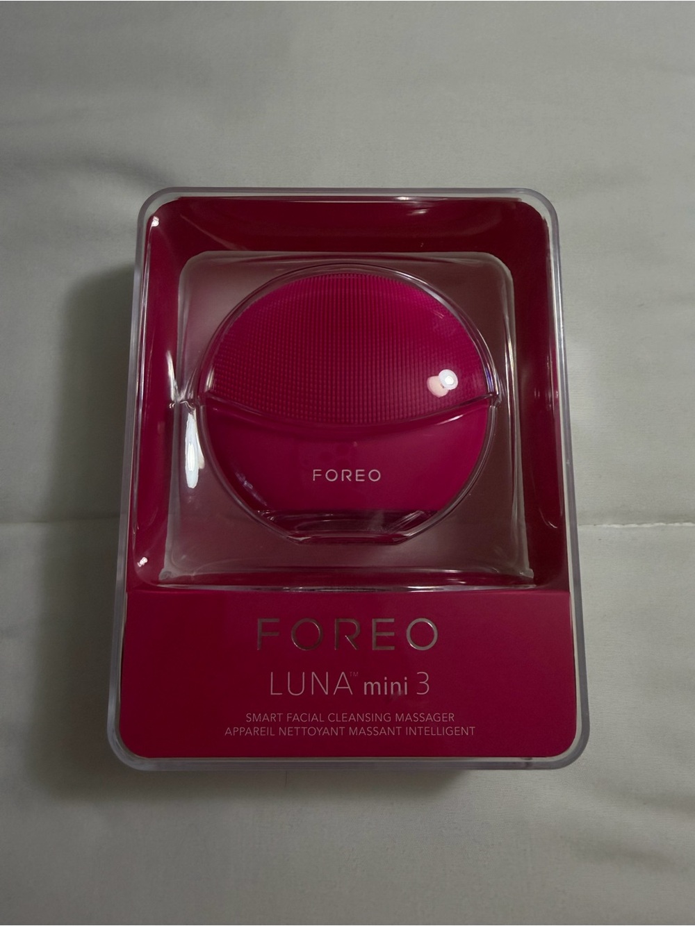 Face cleansing device